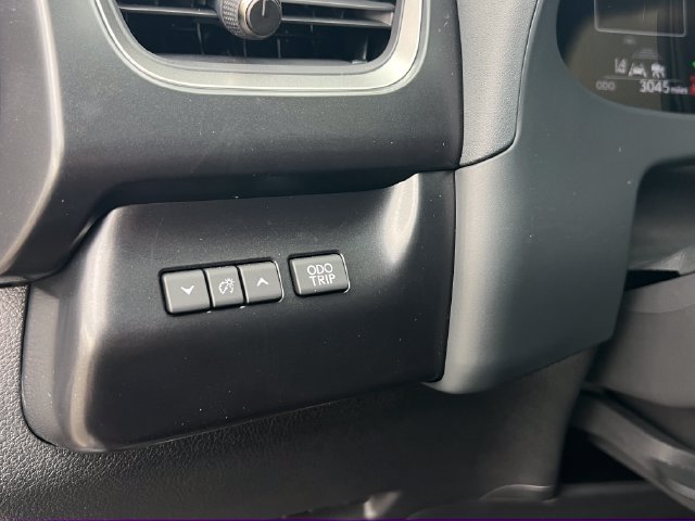 Used 2026 Lexus UX 300h FWD w/ Accessory Package (Z1) image 25