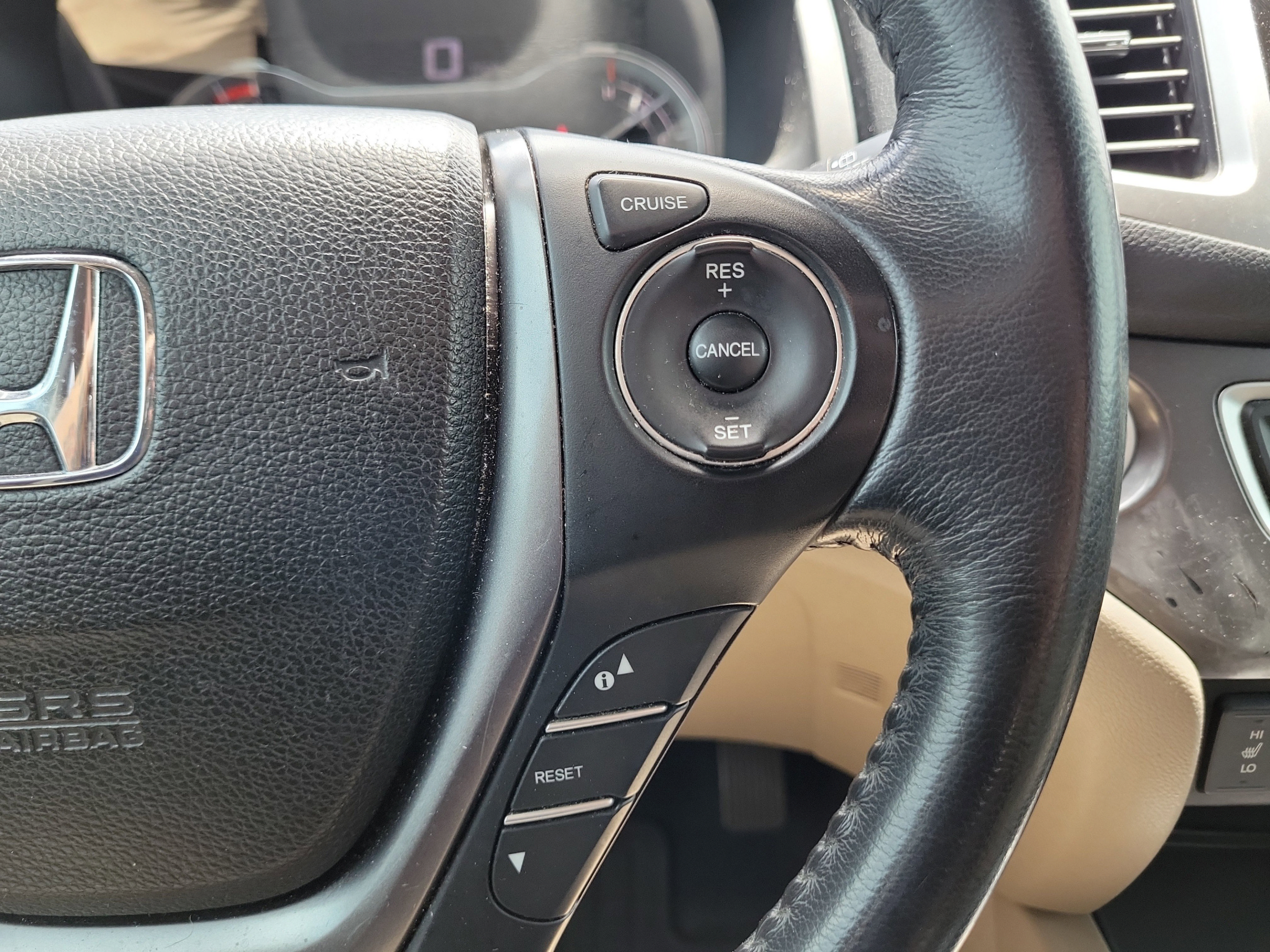 Used 2017 Honda Pilot EX-L image 31