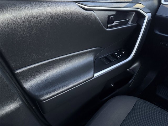 Used 2024 Toyota RAV4 LE image 32