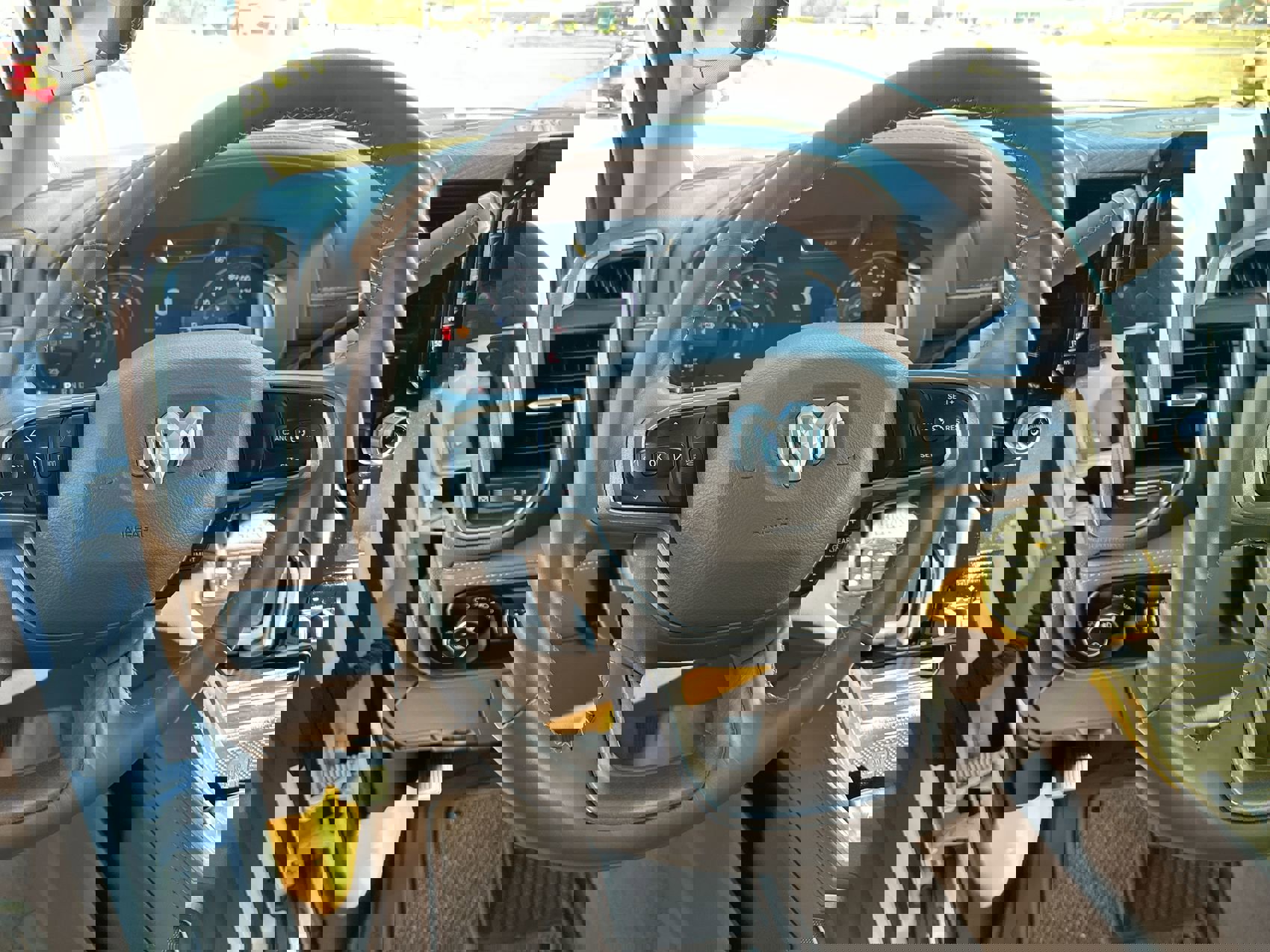 Used 2024 RAM 3500 Limited image 14