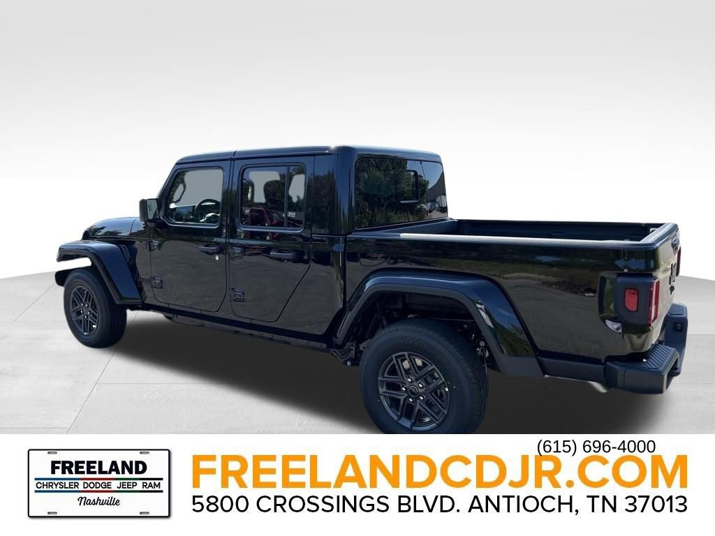 New 2025 Jeep Gladiator Sport AWD/4WD image 4