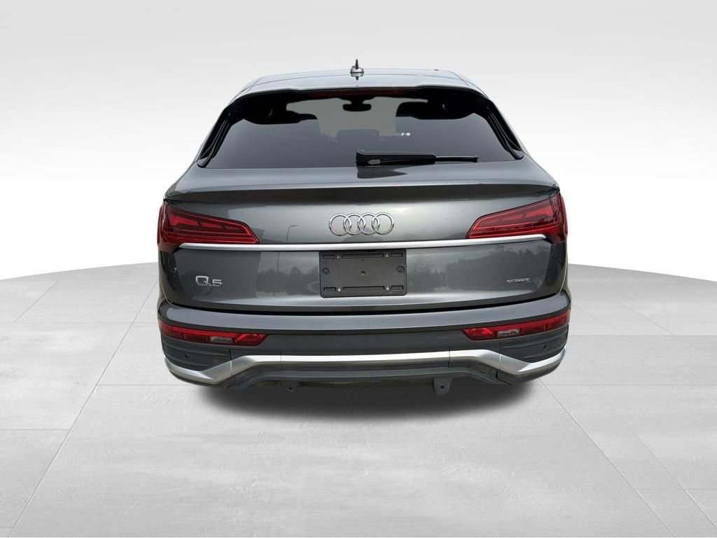 Used 2024 Audi Q5 2.0T Premium Plus w/ Premium Plus Package image 4