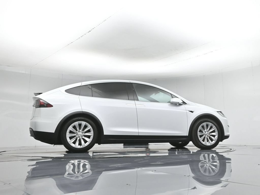 Used 2020 Tesla Model X Long Range AWD/4WD image 47