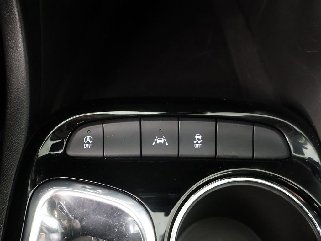 Used 2023 Buick Encore GX Select w/ Sport Touring Package image 40