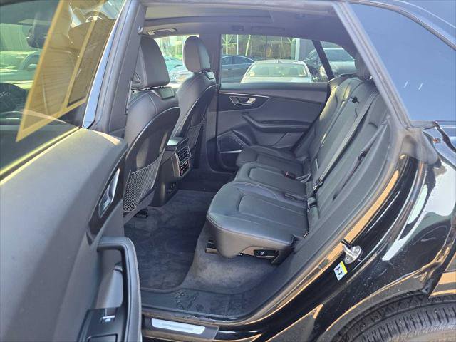 Used 2024 Audi Q8 Premium Plus w/ Premium Plus Package image 18