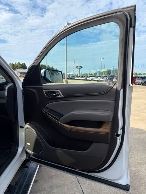 Used 2020 GMC Yukon XL Denali w/ Open Road Package RWD image 14