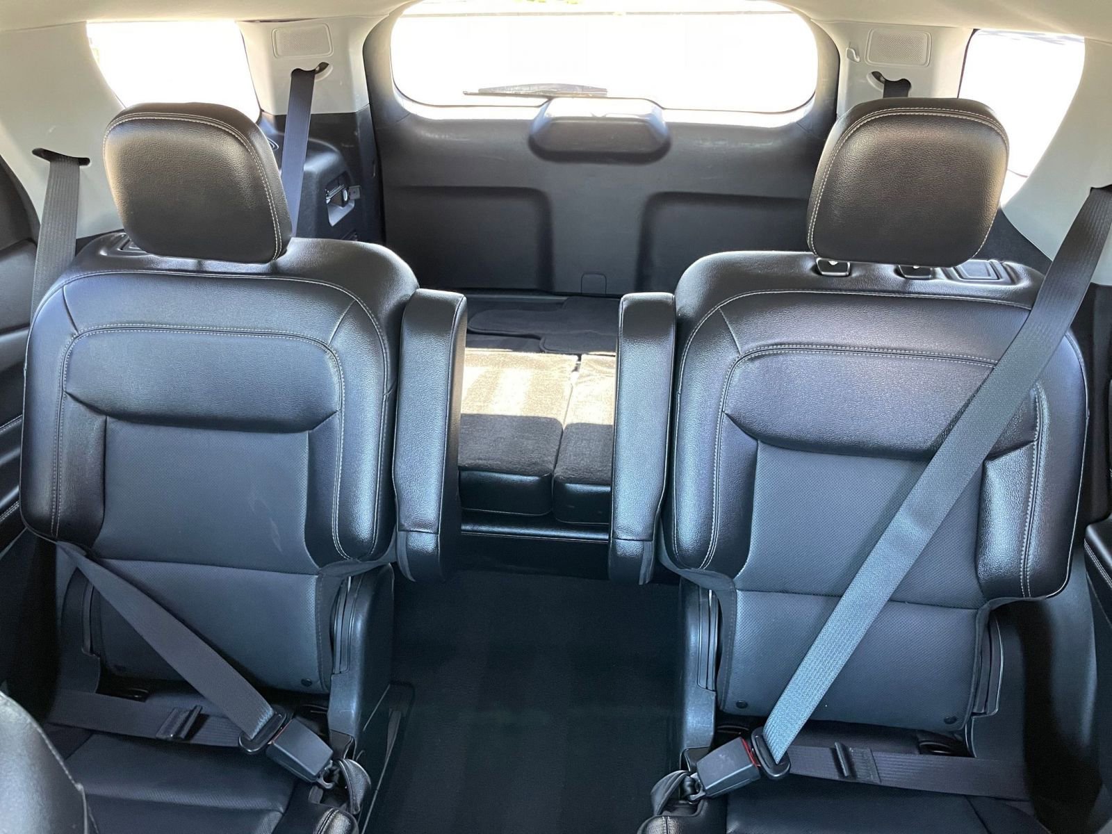 Used 2023 Ford Explorer Limited image 42