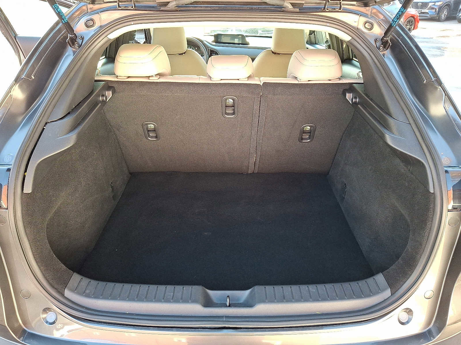 Certified 2023 MAZDA CX-30 AWD 2.5 S w/ Preferred Package image 28