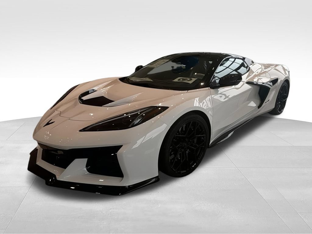 Used 2025 Chevrolet Corvette ZR1 w/ Stealth Interior Trim Package RWD image 4