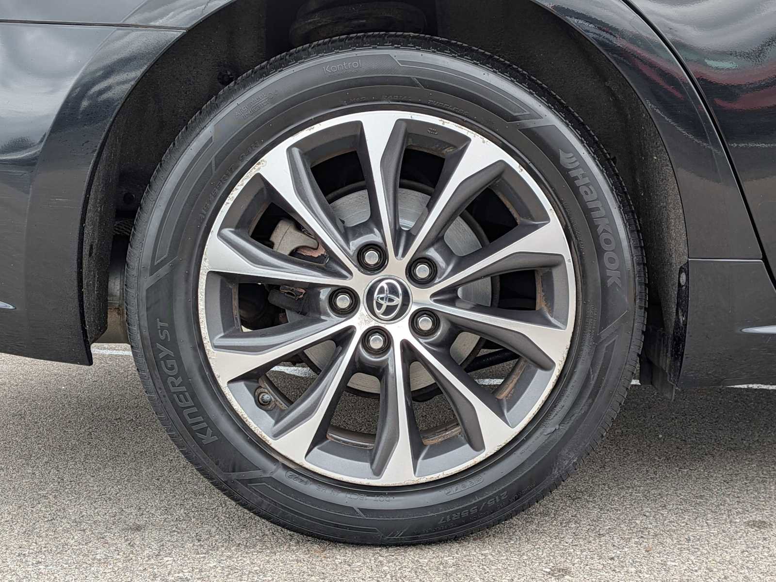 Used 2016 Toyota Avalon XLE FWD image 13