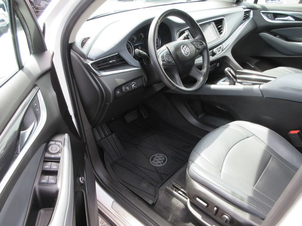 Certified 2019 Buick Enclave Essence FWD image 12
