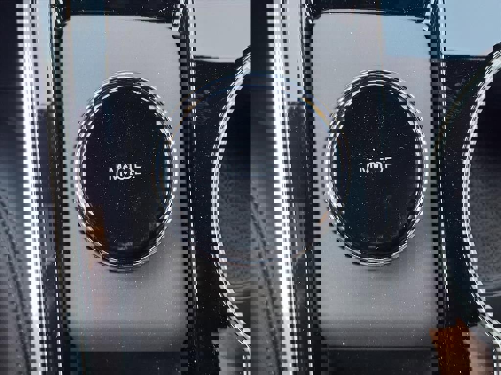 New 2026 Chevrolet Equinox LT w/ Convenience Package II image 9