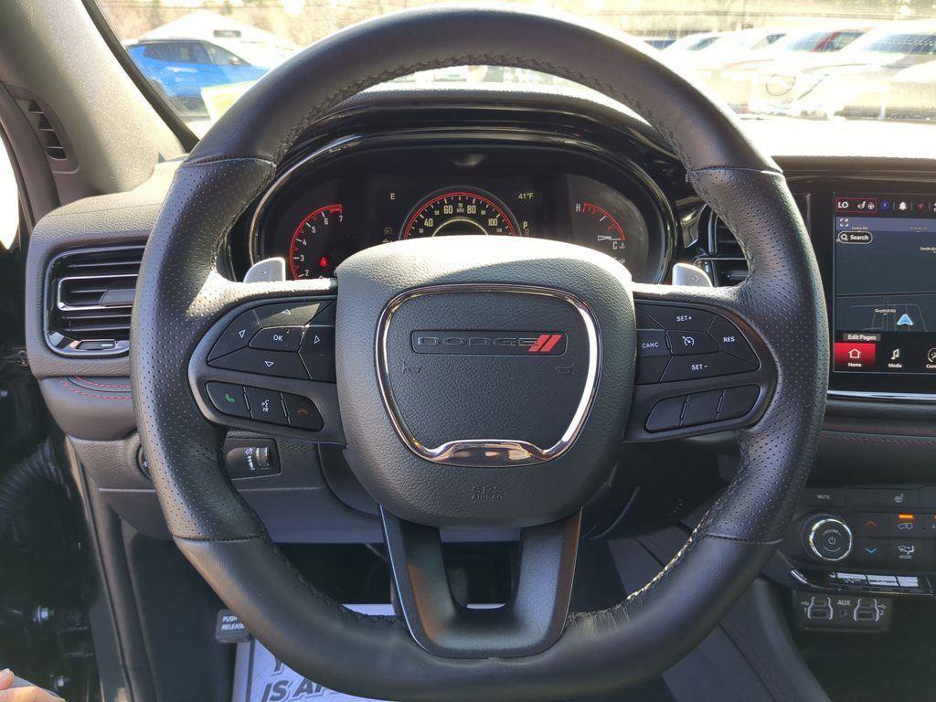 Used 2025 Dodge Durango GT image 14