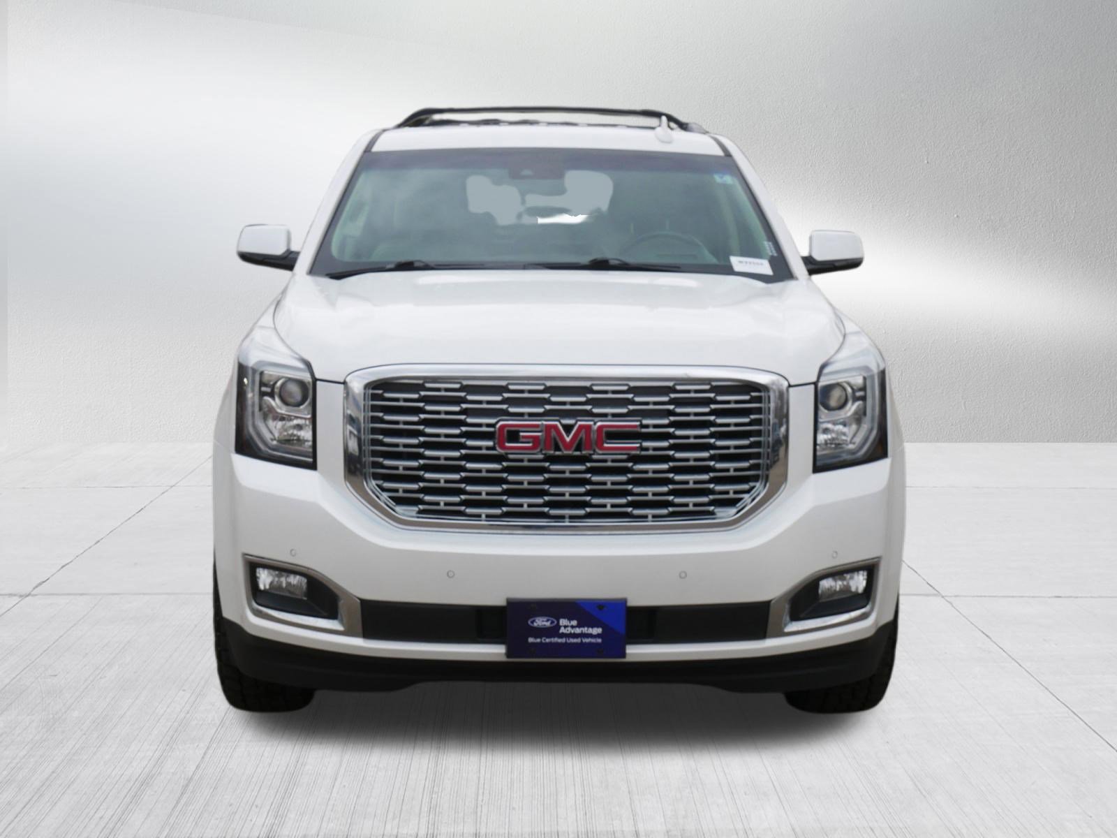 Used 2018 GMC Yukon Denali w/ Enhanced Security Package image 2