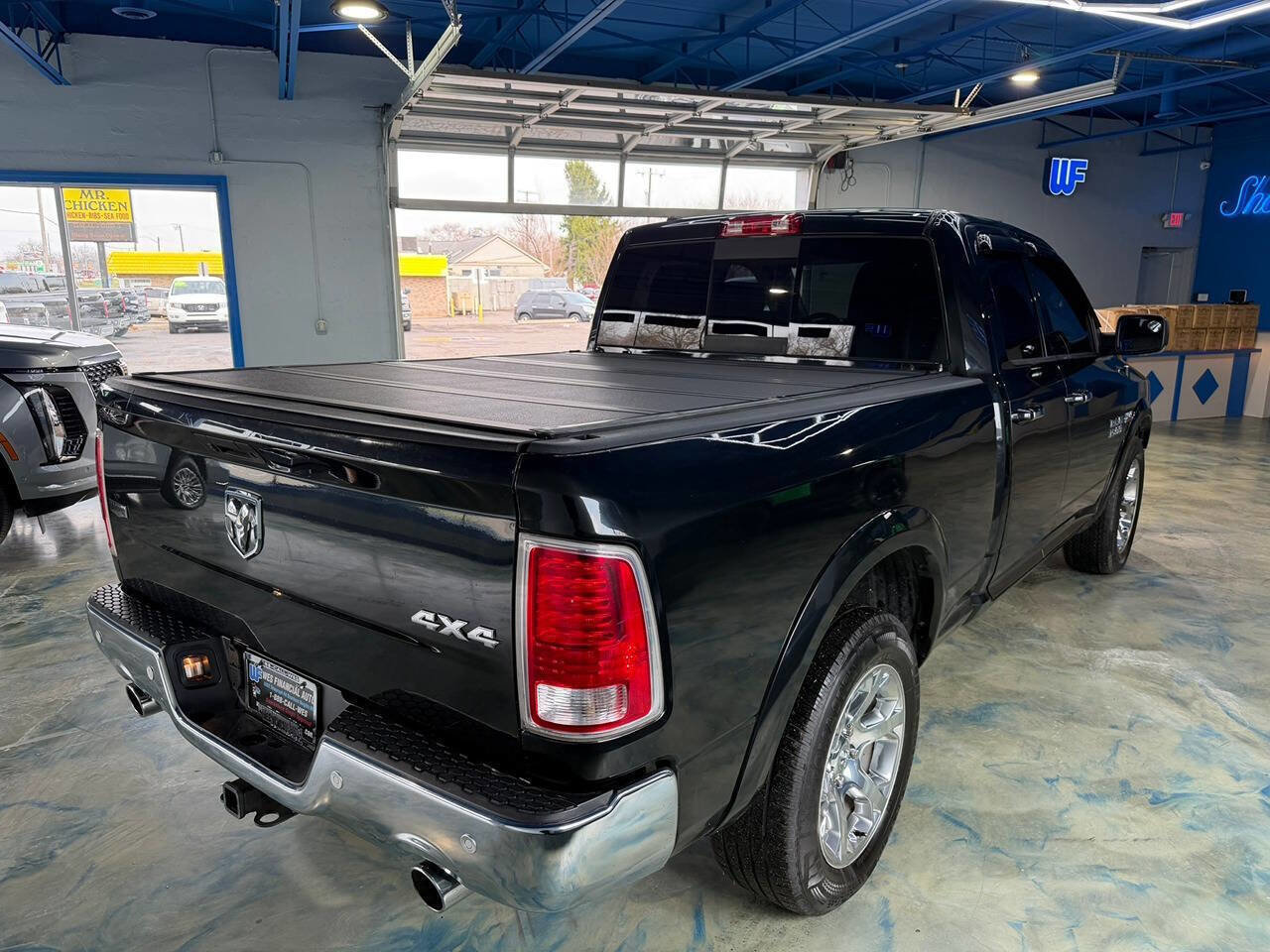 Used 2016 RAM 1500 Laramie image 8