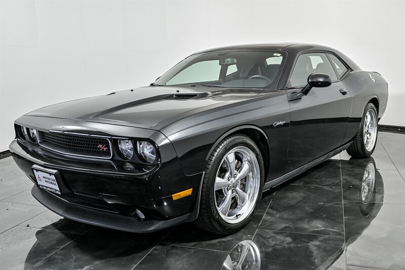 Used 2013 Dodge Challenger R/T RWD image 5