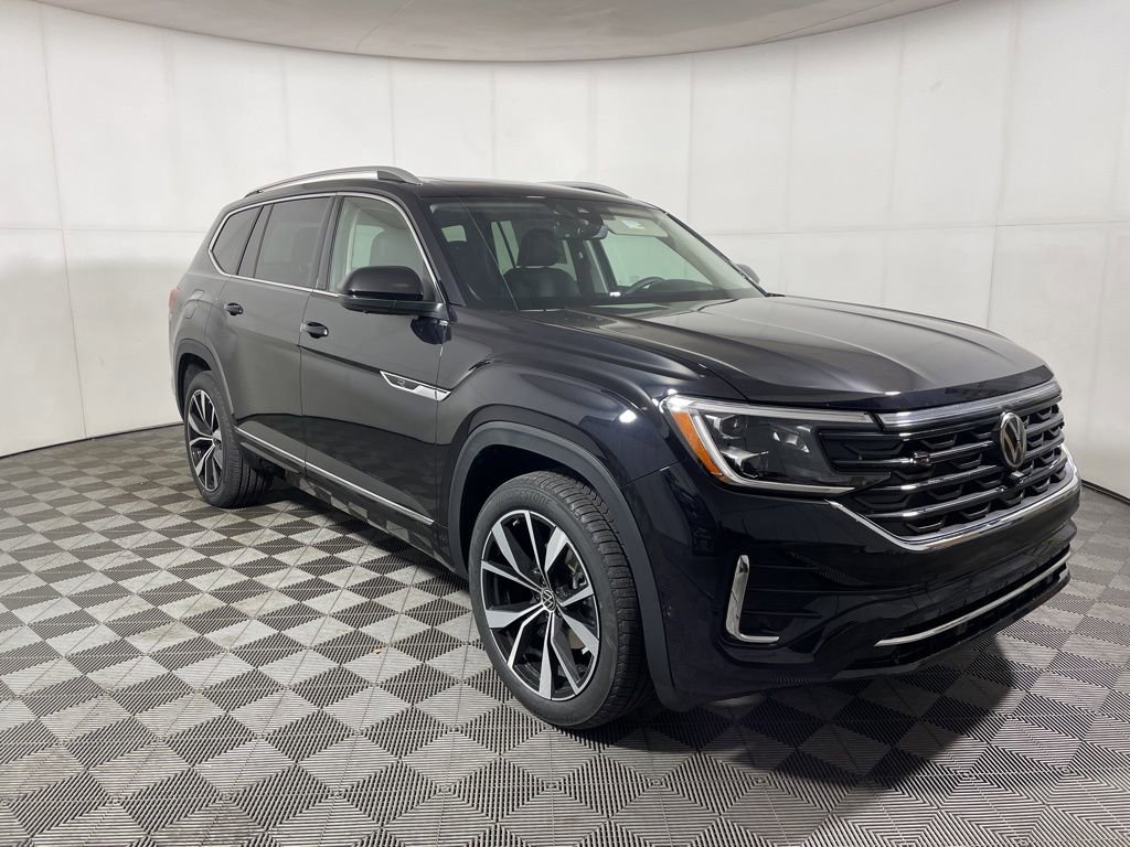 New 2026 Volkswagen Atlas SEL Premium R-Line AWD/4WD image 2