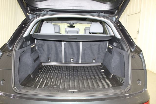 Used 2020 Audi Q5 2.0T Premium AWD/4WD image 7
