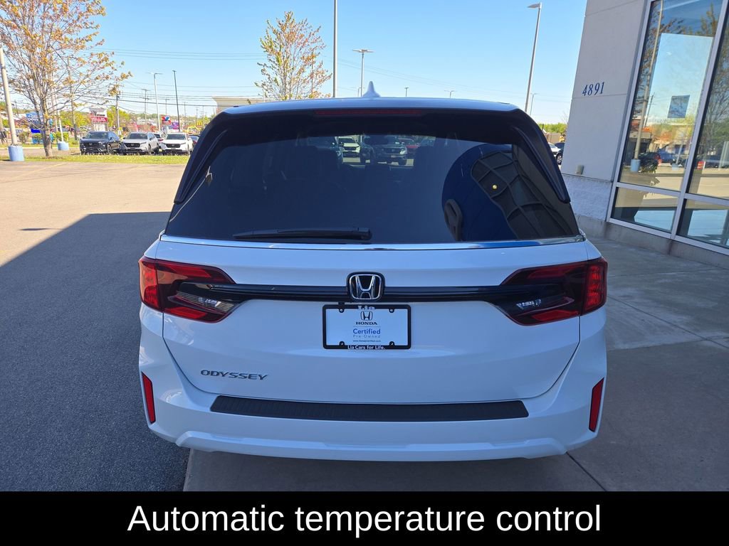 Certified 2026 Honda Odyssey EX-L image 4