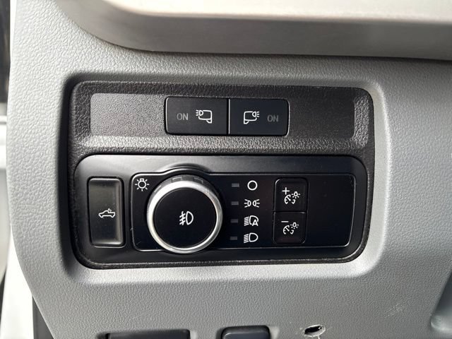 Used 2023 Ford F350 XLT w/ 360-Degree Camera Package AWD/4WD image 15