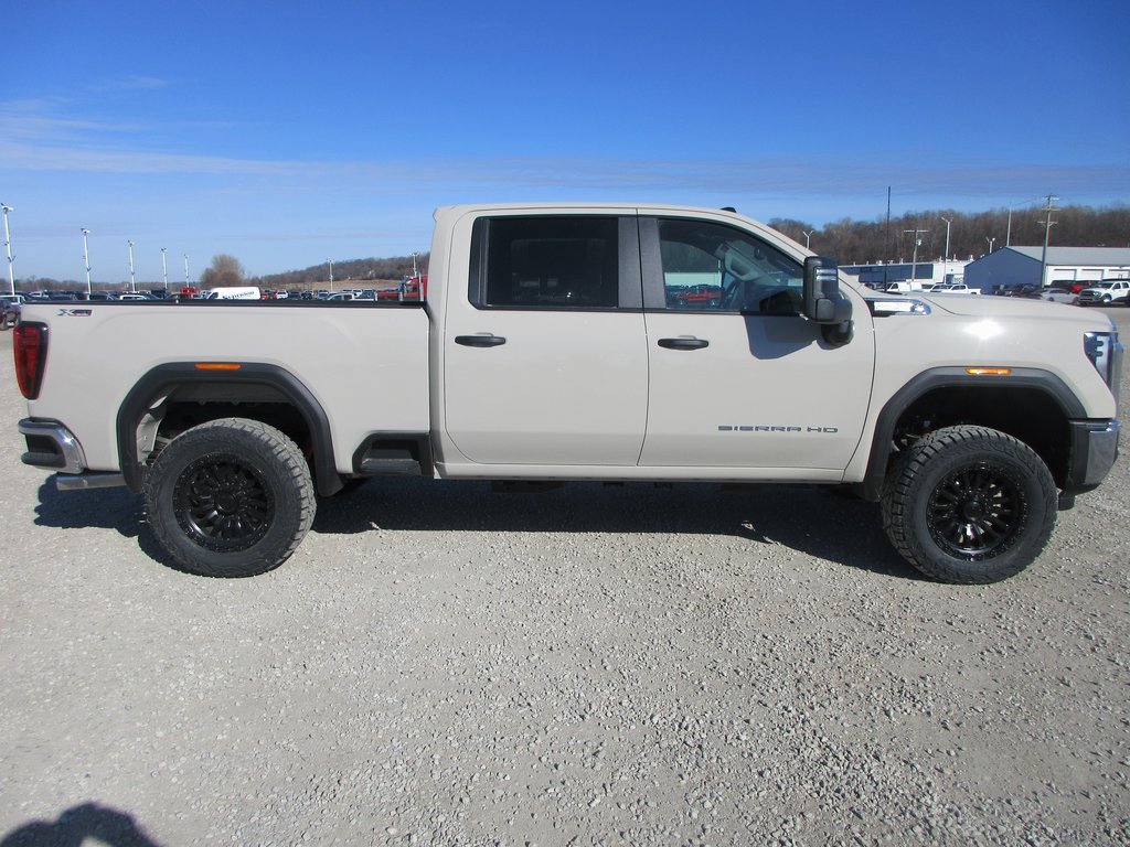 New 2026 GMC Sierra 2500 Pro image 3