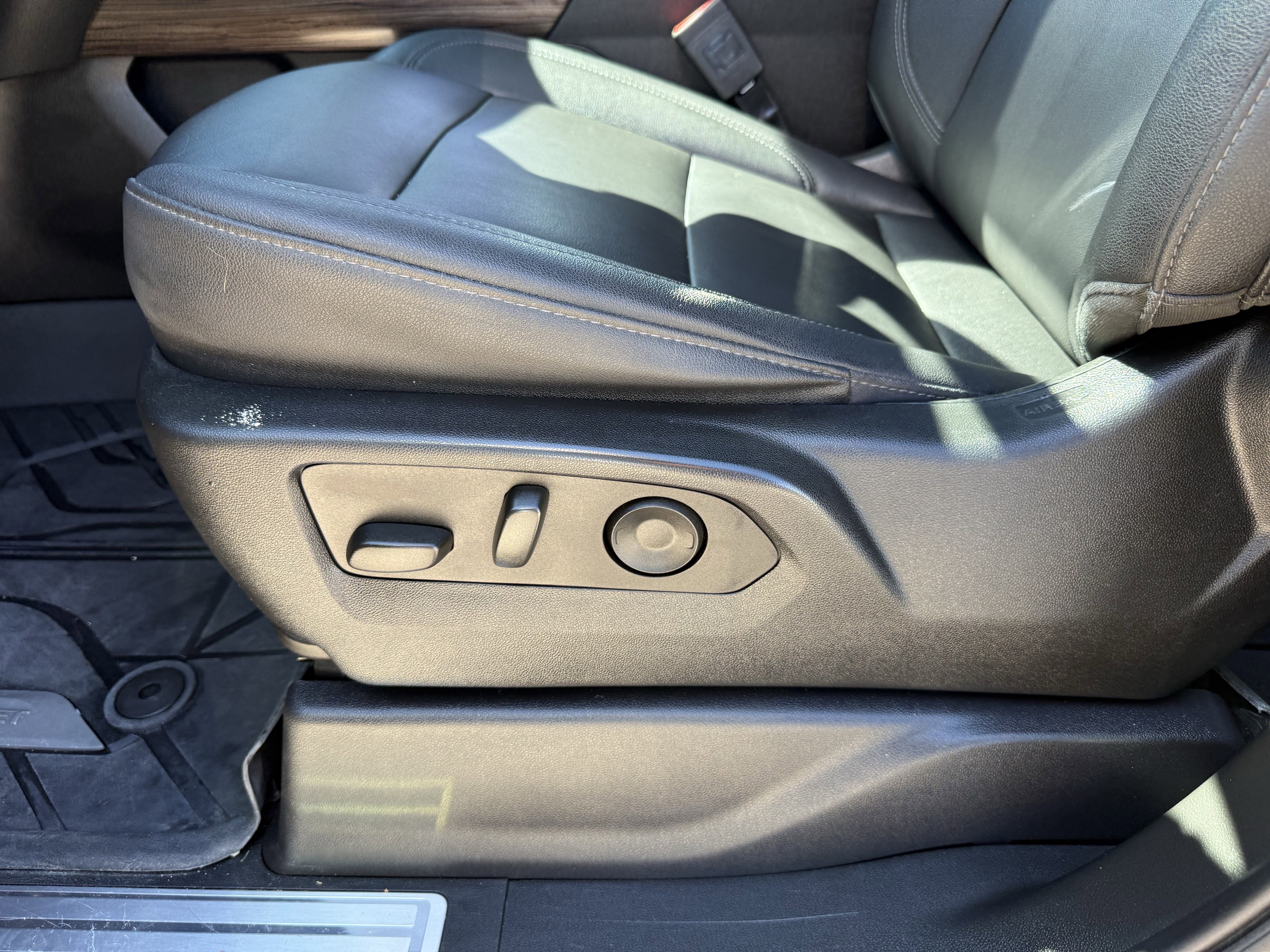 Used 2024 Chevrolet Silverado 1500 RST w/ All Star Edition Plus image 29