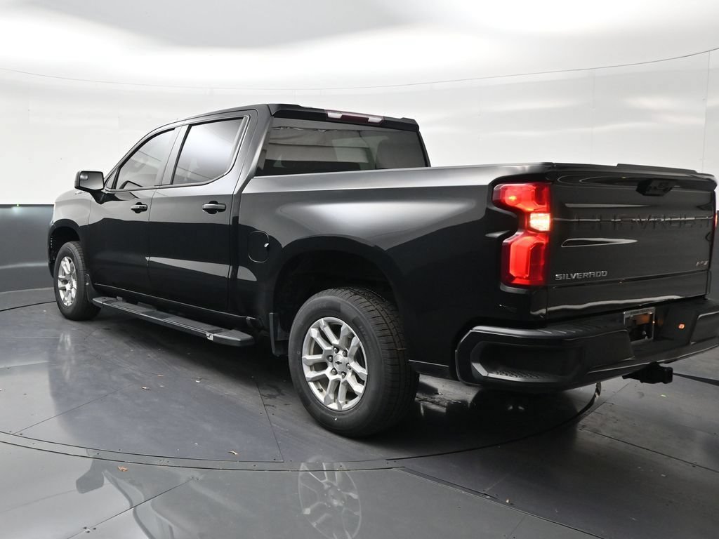 Used 2023 Chevrolet Silverado 1500 RST RWD image 3