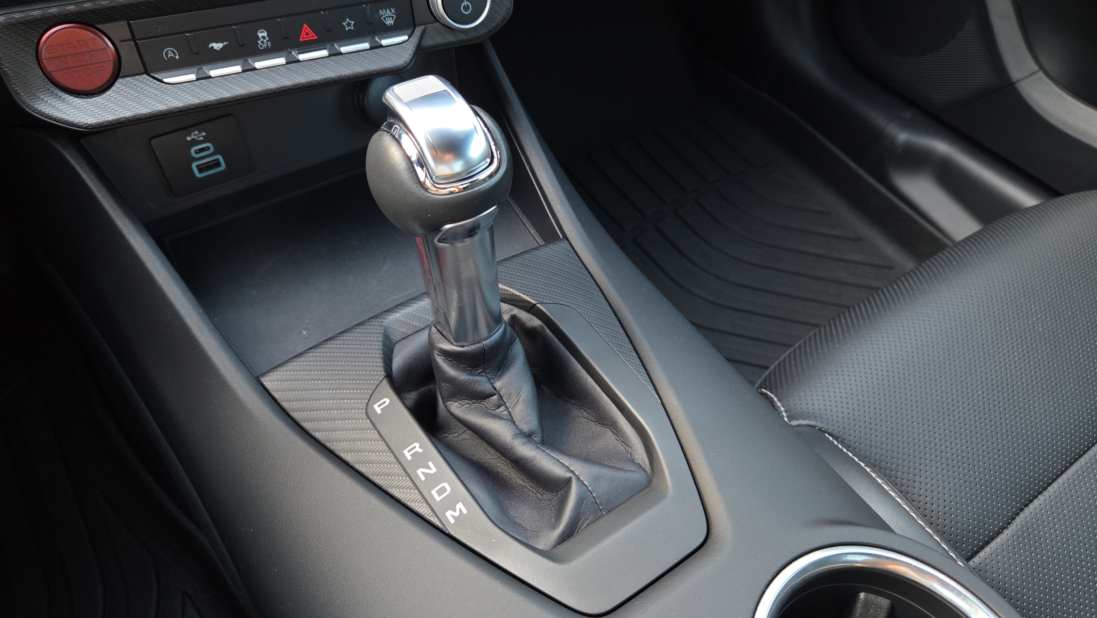 Used 2025 Ford Mustang GT Premium RWD image 26