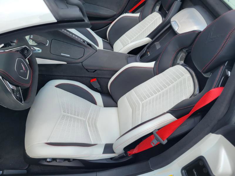 Used 2023 Chevrolet Corvette Stingray Premium Conv w/ Z51 Performance Package image 5