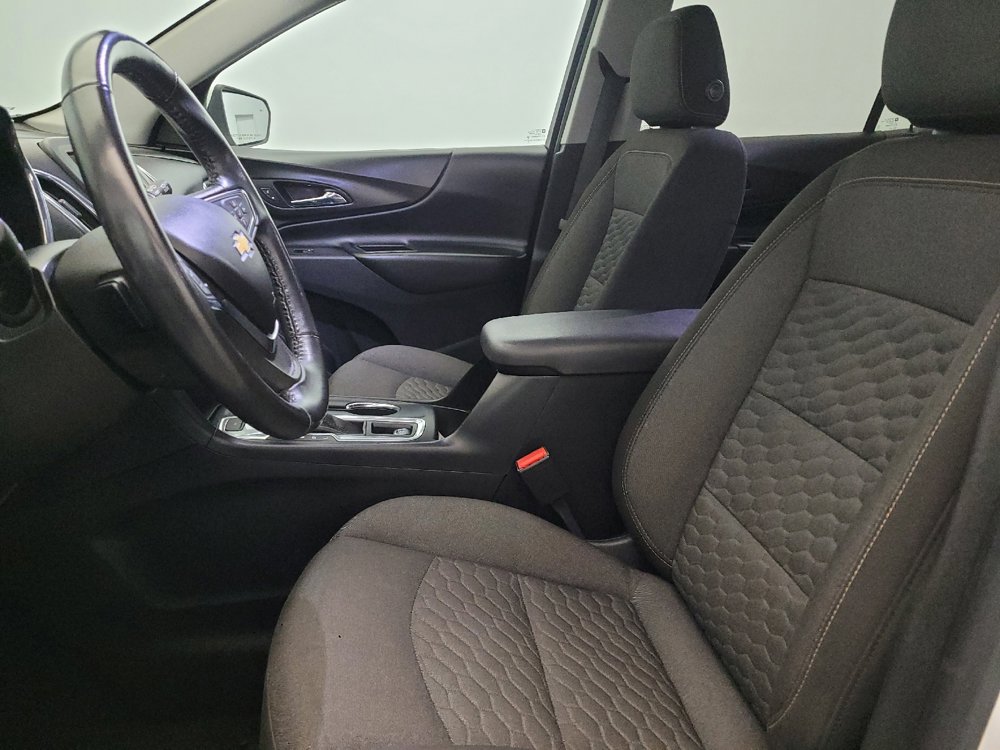 Used 2019 Chevrolet Equinox LT image 17