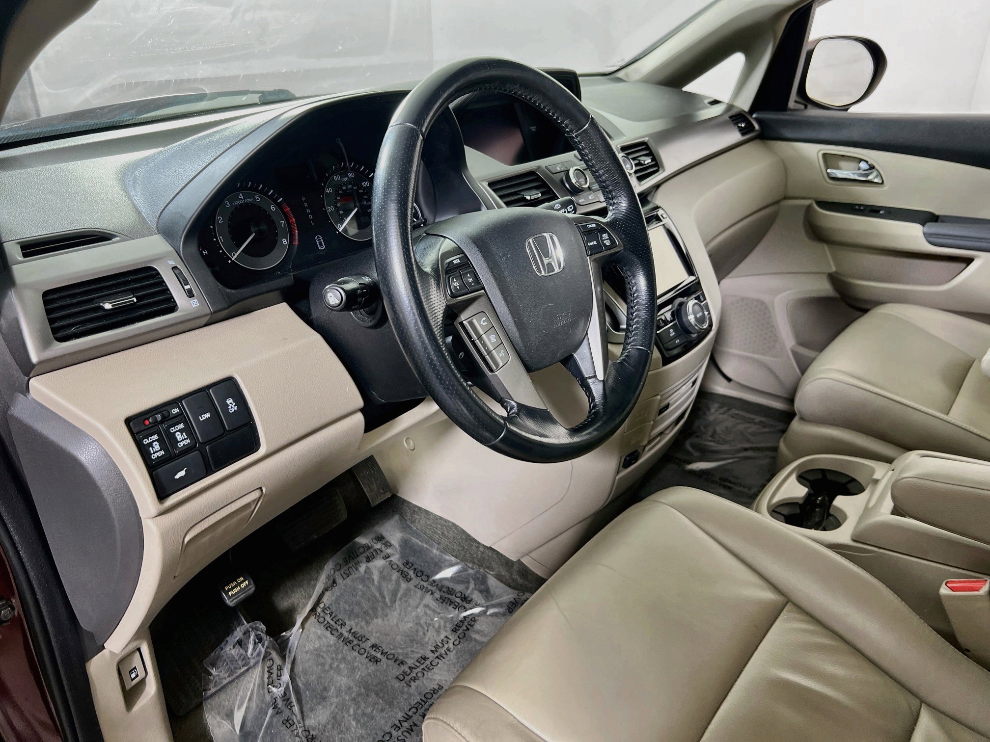 Used 2016 Honda Odyssey EX-L image 9