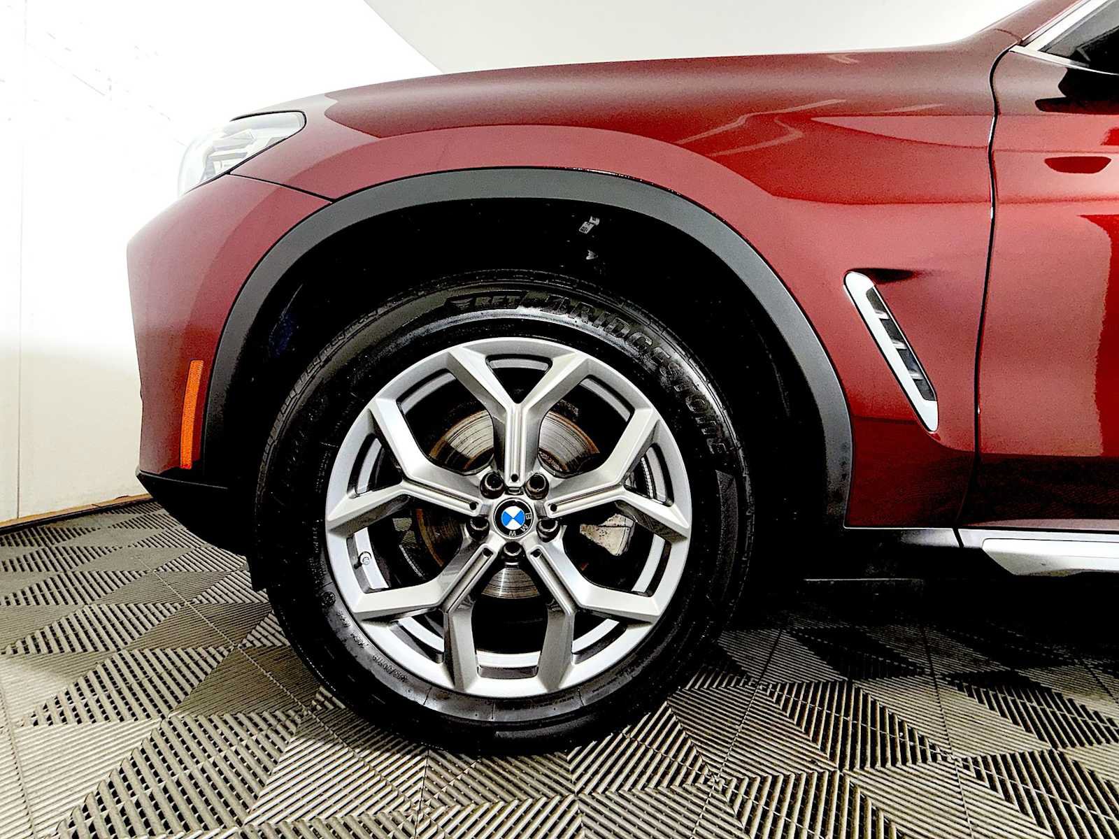 Used 2024 BMW X3 xDrive30i w/ Convenience Package AWD/4WD image 8