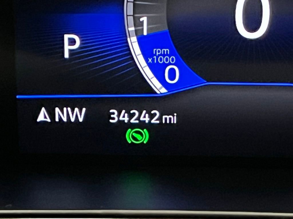 Used 2023 Volkswagen Taos SE image 25