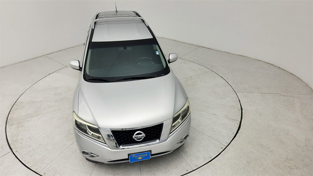 Used 2016 Nissan Pathfinder SV image 15