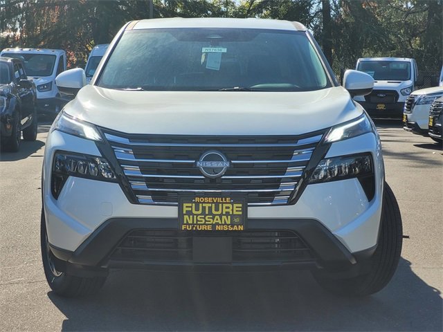 New 2026 Nissan Rogue SV image 3