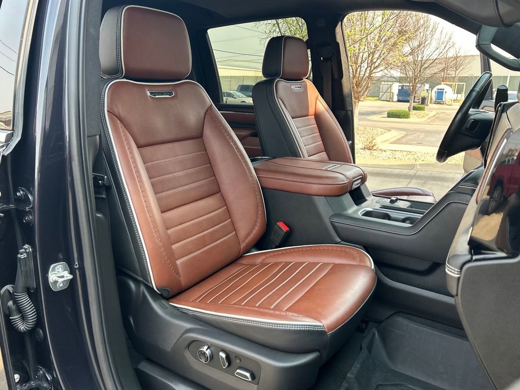 Certified 2025 GMC Sierra 2500 Denali Ultimate image 60