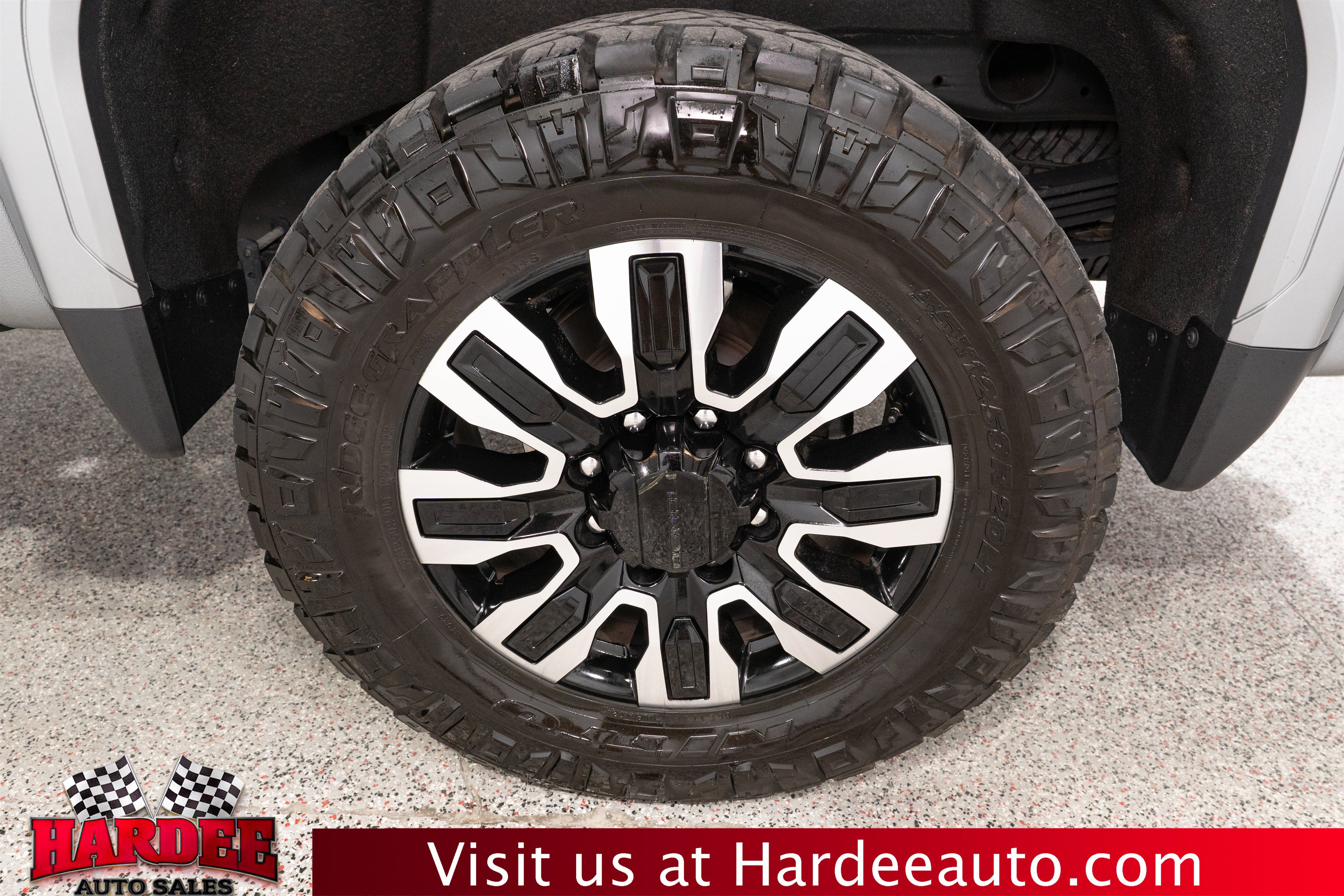 Used 2025 GMC Sierra 2500 Denali Ultimate AWD/4WD image 10