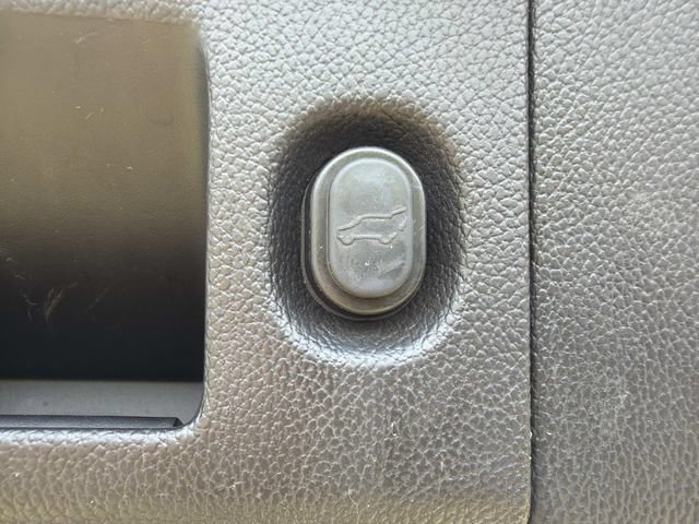 Used 2015 Chevrolet Tahoe LT AWD/4WD image 14