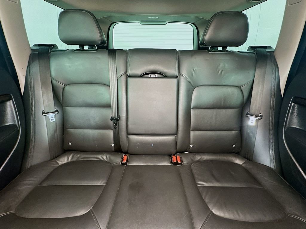 Used 2016 Volvo XC70 T5 Premier image 13