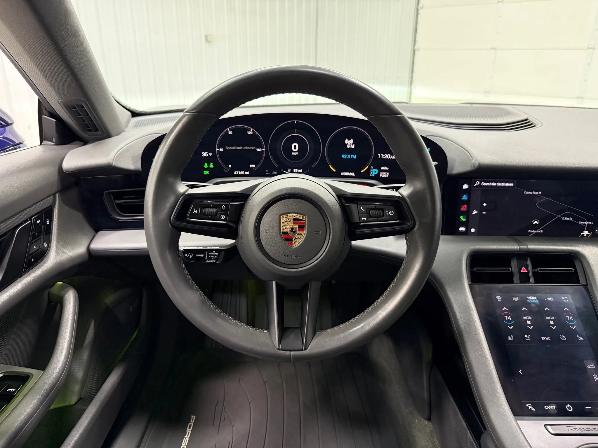 Used 2020 Porsche Taycan 4S image 18