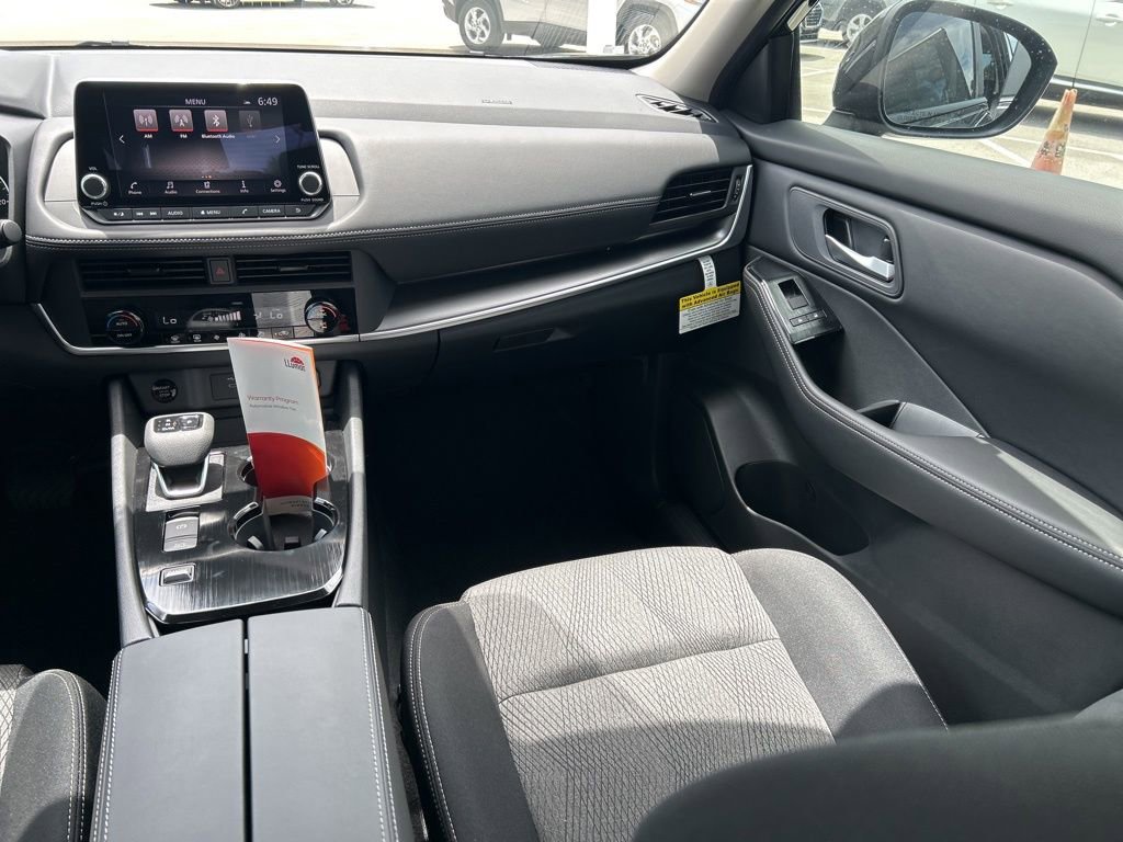 New 2026 Nissan Rogue SV image 12