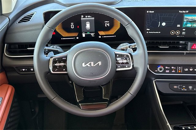 New 2026 Kia Carnival EX image 16
