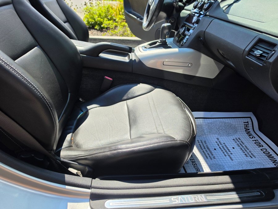 Used 2008 Saturn Sky w/ Premium Trim Package RWD image 22