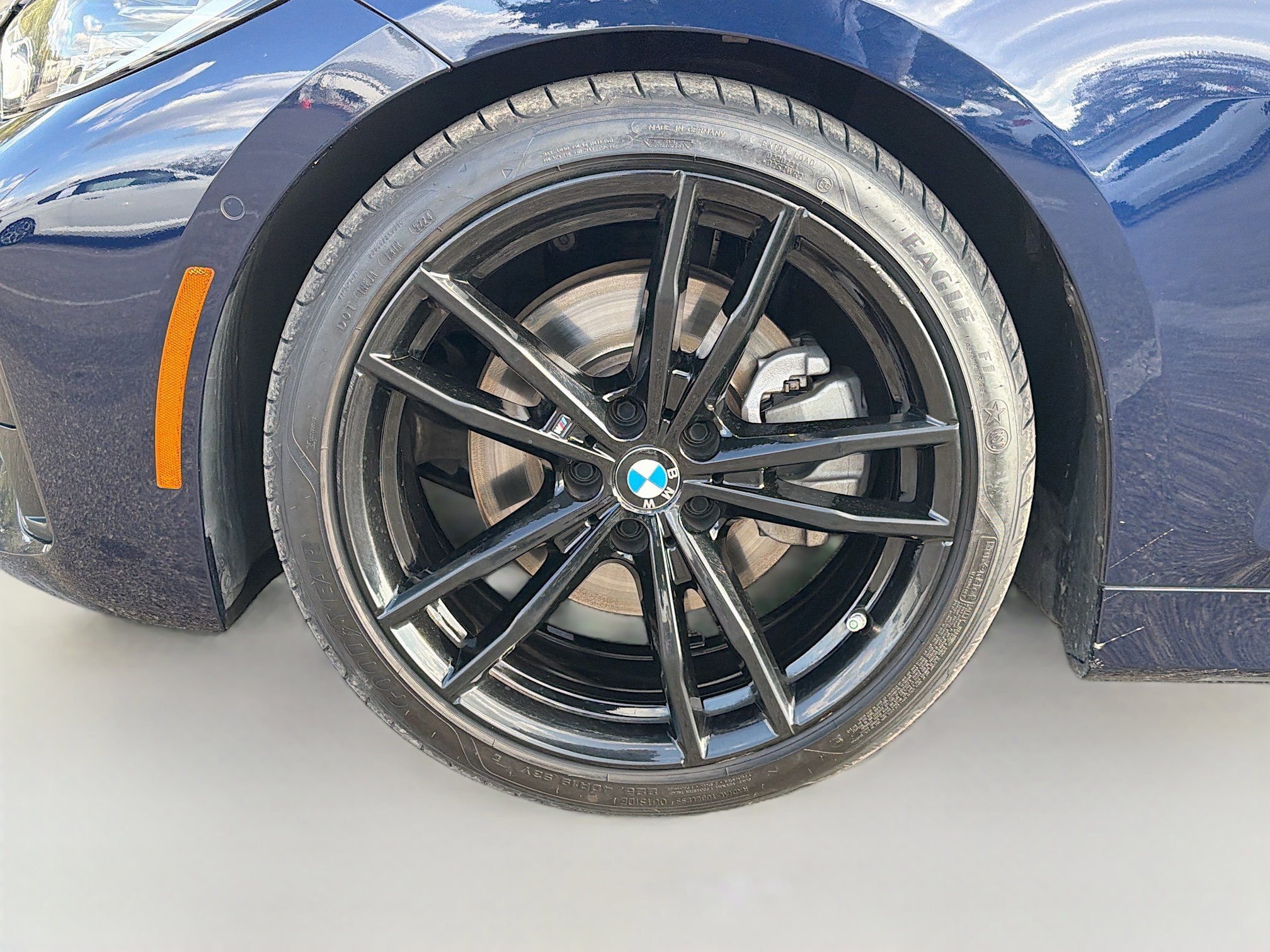 Used 2024 BMW 430i Convertible w/ M Sport Package image 39