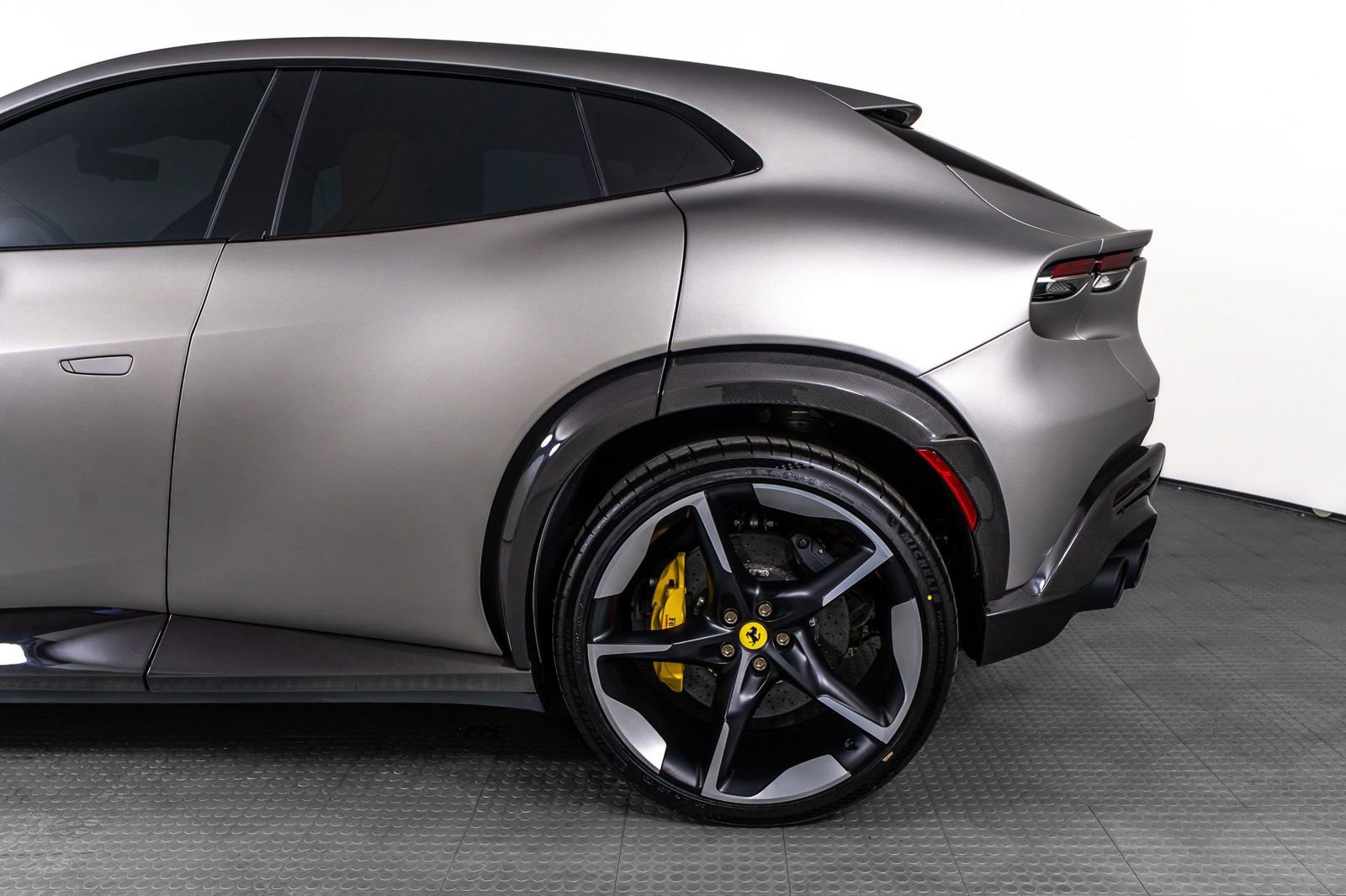 Used 2026 Ferrari Purosangue AWD/4WD image 34