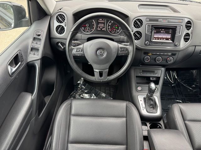 Used 2016 Volkswagen Tiguan S image 18