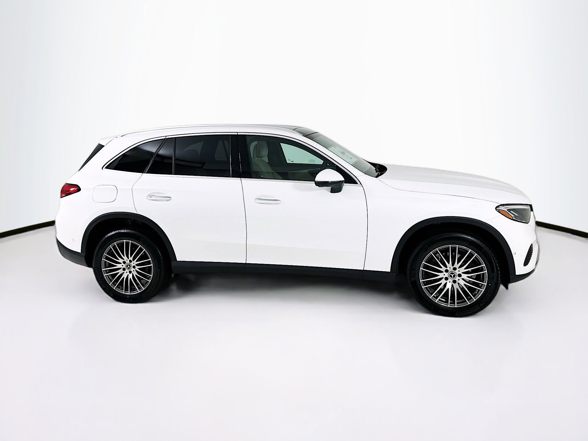 New 2026 Mercedes-Benz GLC 300 image 9