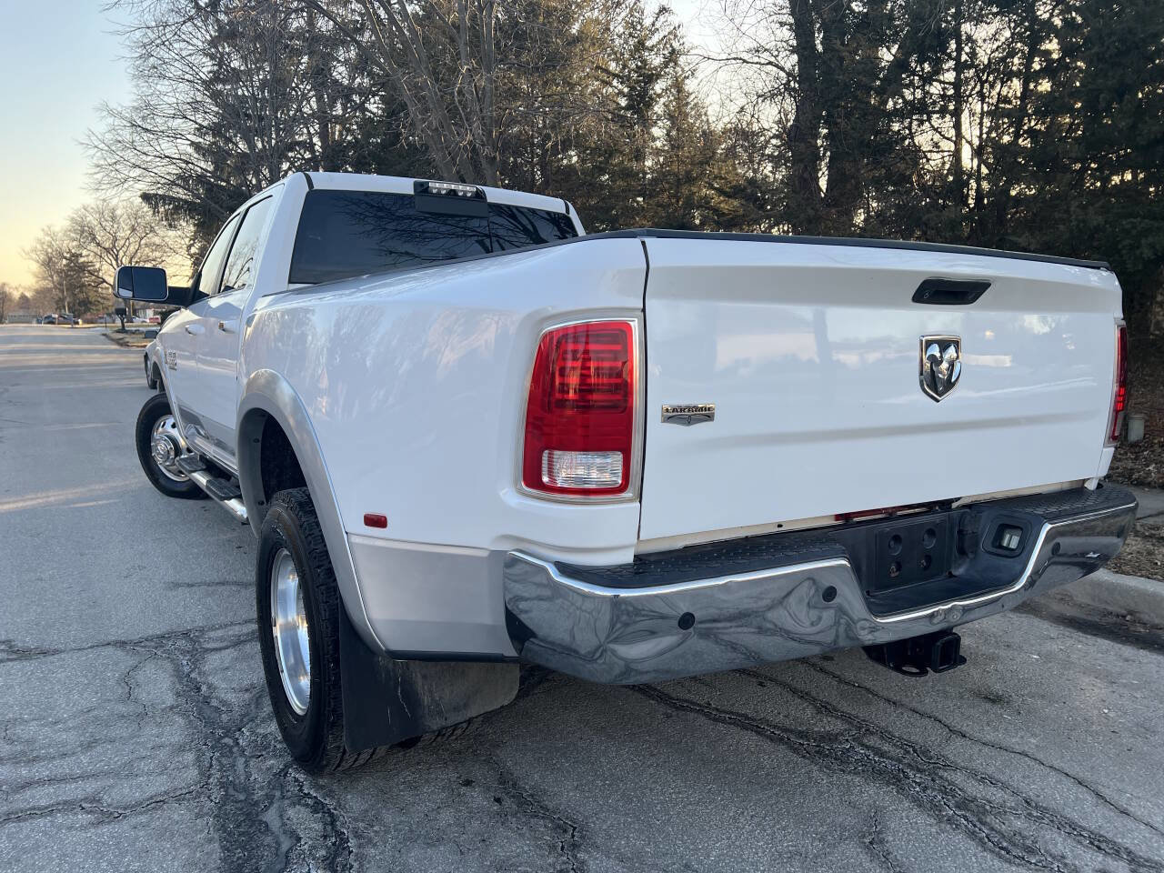 Used 2015 RAM 3500 Laramie image 4