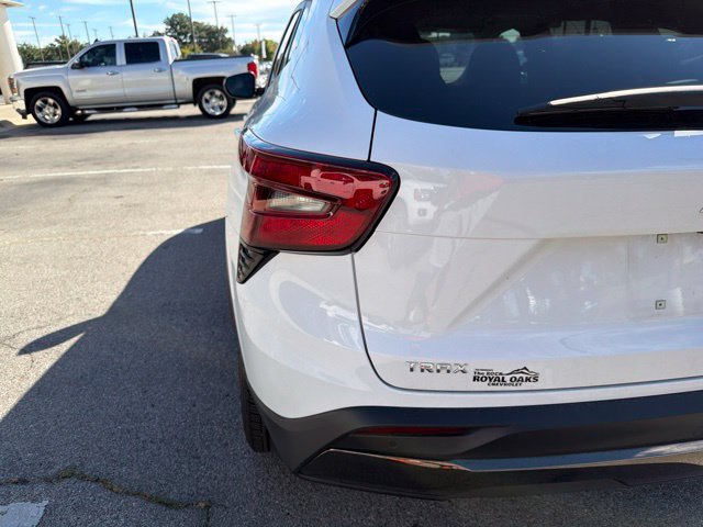 Used 2025 Chevrolet Trax ACTIV w/ Driver Confidence Package FWD image 15