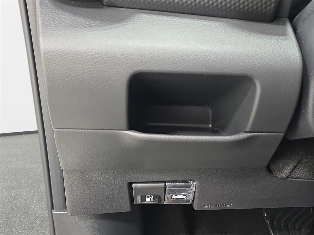 Used 2024 Nissan Kicks SV image 26